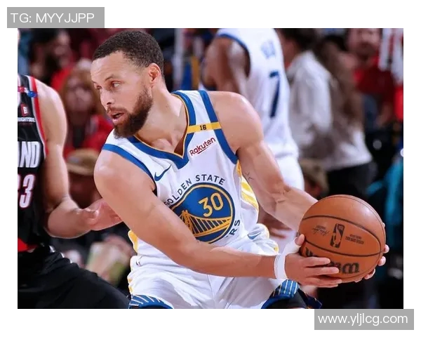 NBA常规赛:快船连胜逆袭,勇士排名下滑,湖人队季后赛席位稳固 NBA常规赛:快船连胜逆袭,勇士排名下滑,湖人队季后赛席位稳固