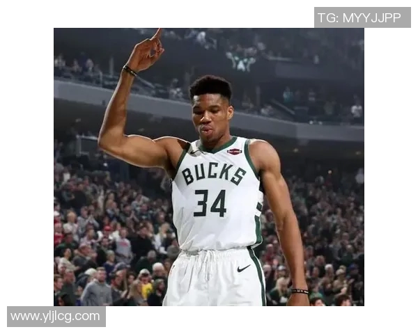 雄鹿队字母哥伤停主场告负，罗林斯空砍25分难阻黄蜂队NBA常规赛胜利